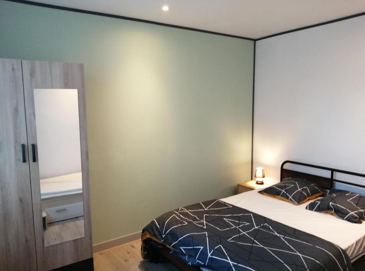 Les Farios Avec Terrasse Apartment Sarlat-la-Caneda Bagian luar foto